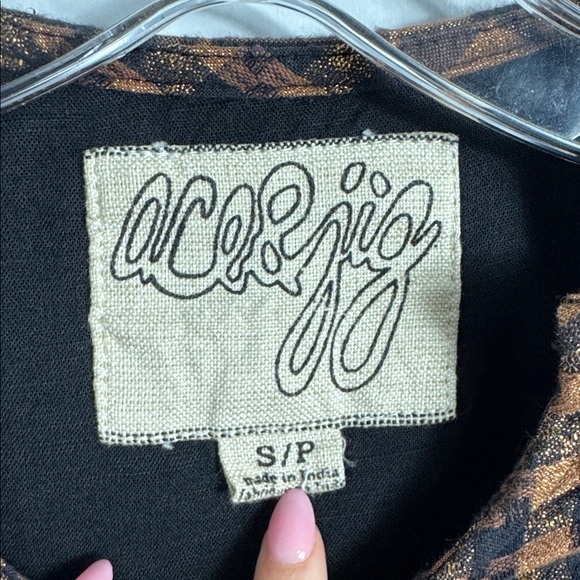 Ace & Jig Button Detail 3/4 Sleeve St. Honore Black and Brown Metallic Blouse S - Picture 8 of 10